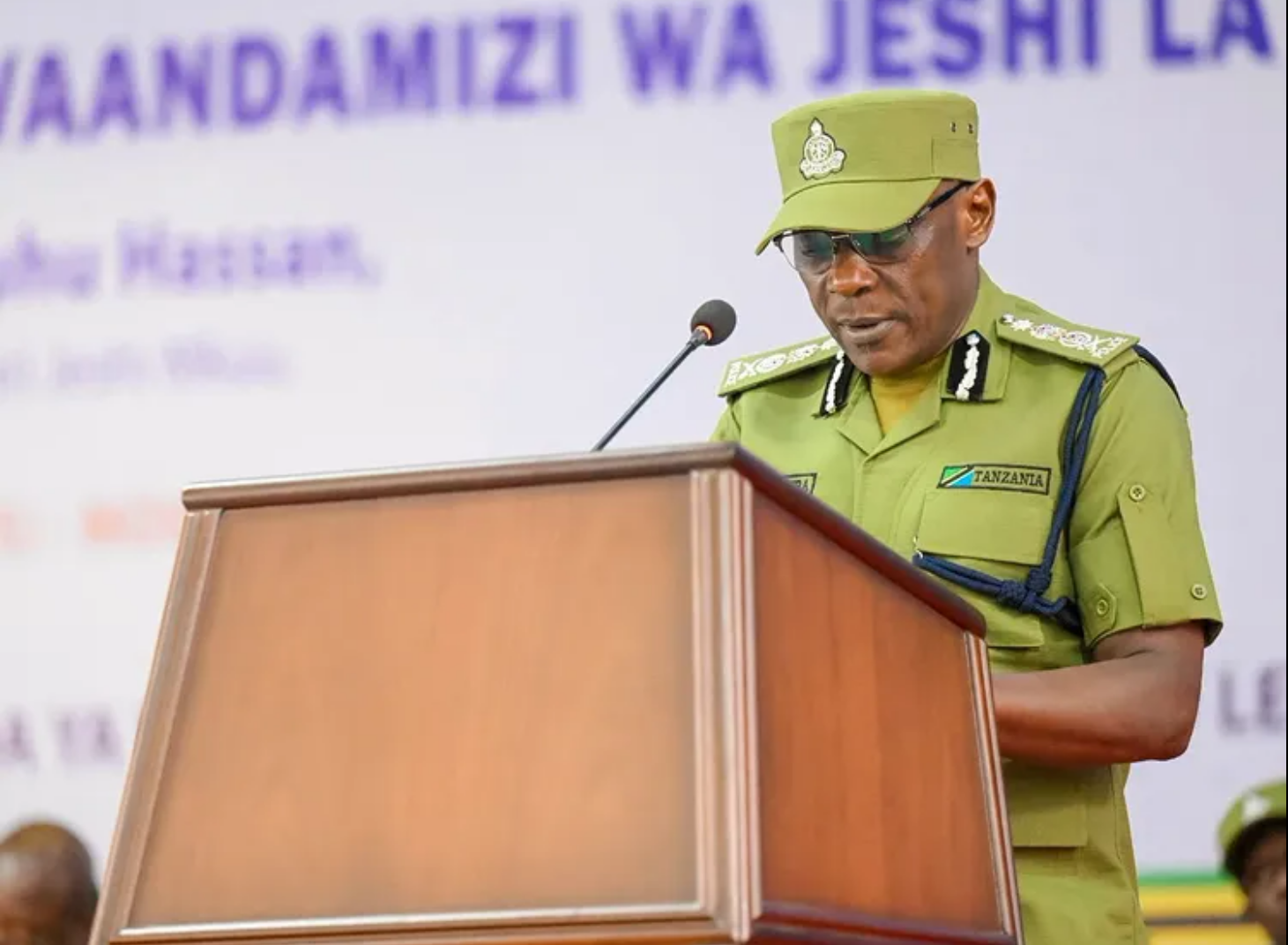 IGP WAMBURA: JESHI LA POLISI HALITAMVUMILIA YEYOTE ATAKAYEJARIBU KUVUNJA AMANI YA NCHI Image 1